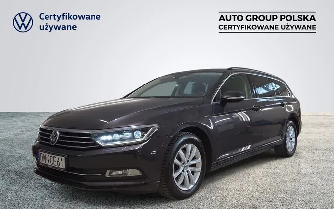 samochody osobowe Volkswagen Passat cena 66900 przebieg: 187913, rok produkcji 2019 z Ostroróg